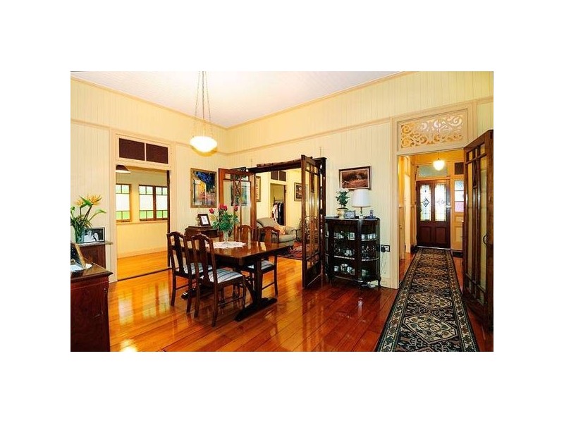 16 Rawnsley Street, Dutton Park QLD 4102