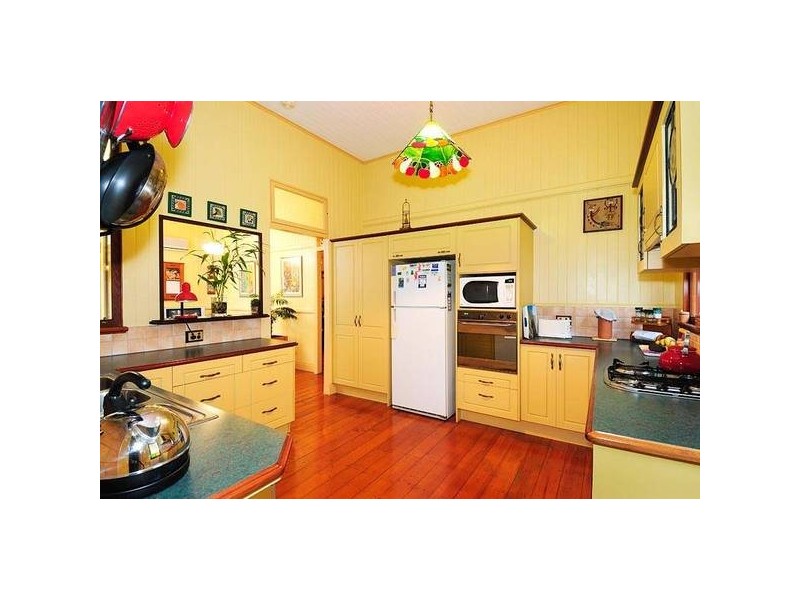 16 Rawnsley Street, Dutton Park QLD 4102