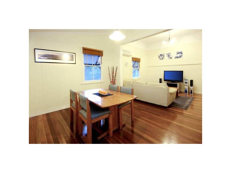 22 Vanda Street, Woolloongabba QLD 4102