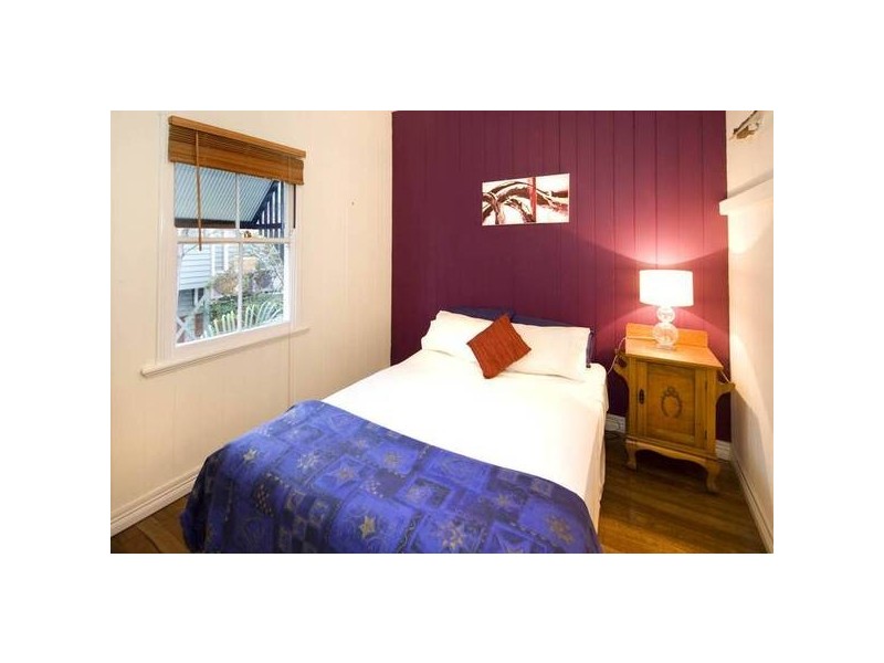 22 Vanda Street, Woolloongabba QLD 4102