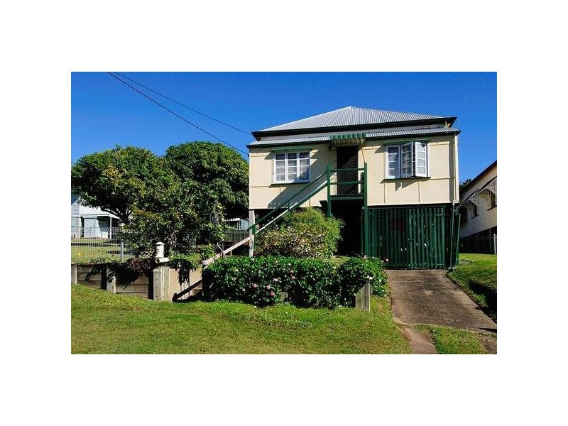99 Cedar Street, Greenslopes QLD 4120
