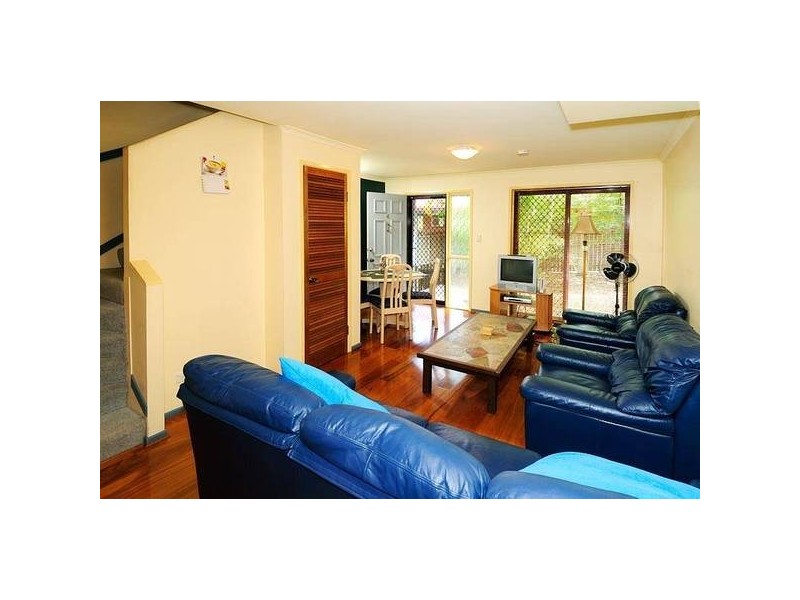 4/6 Hoogley Street, West End QLD 4101