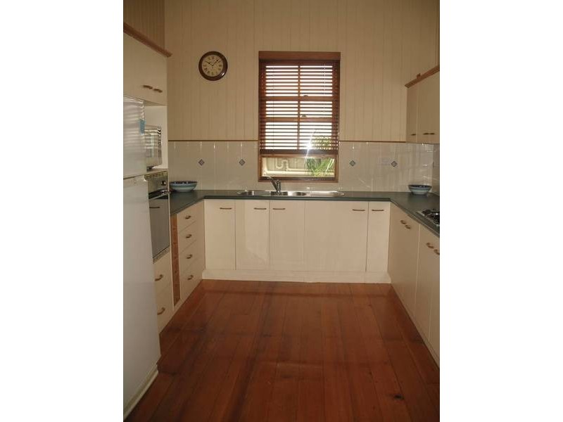 East Brisbane QLD 4169