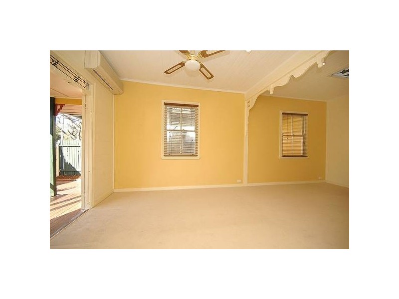 East Brisbane QLD 4169