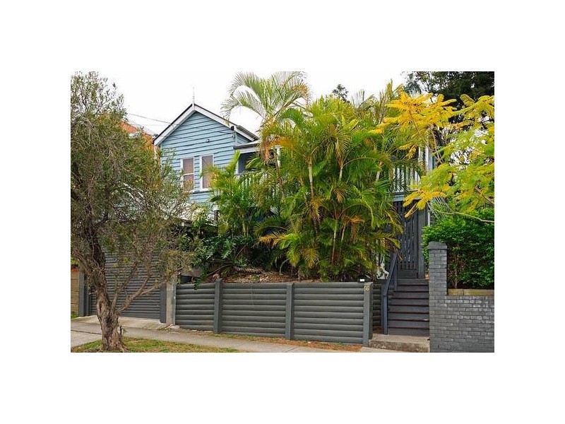 56 Gloucester Street, Highgate Hill QLD 4101