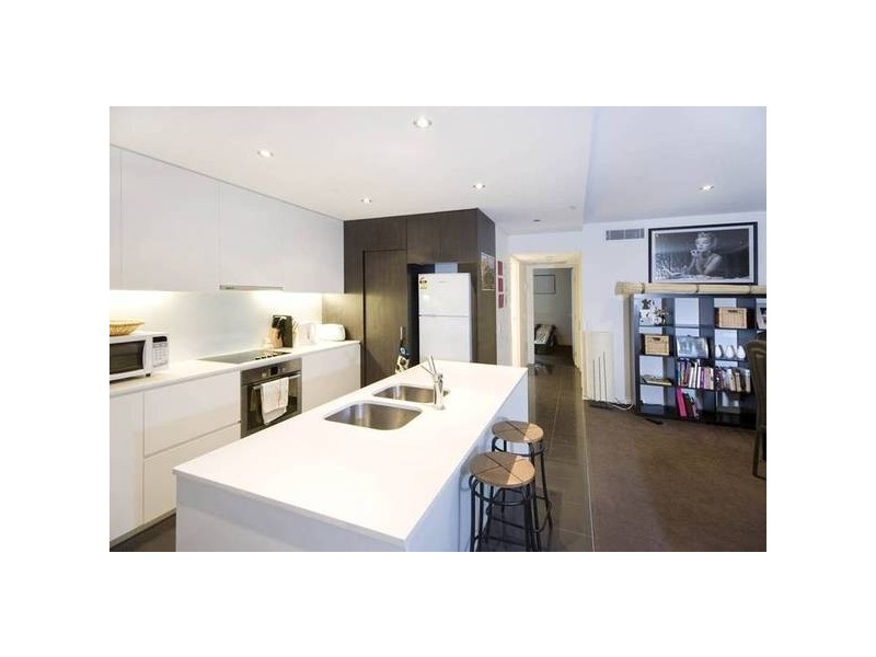 201/18-20 Paradise Street, Highgate Hill QLD 4101