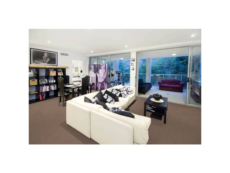 201/18-20 Paradise Street, Highgate Hill QLD 4101