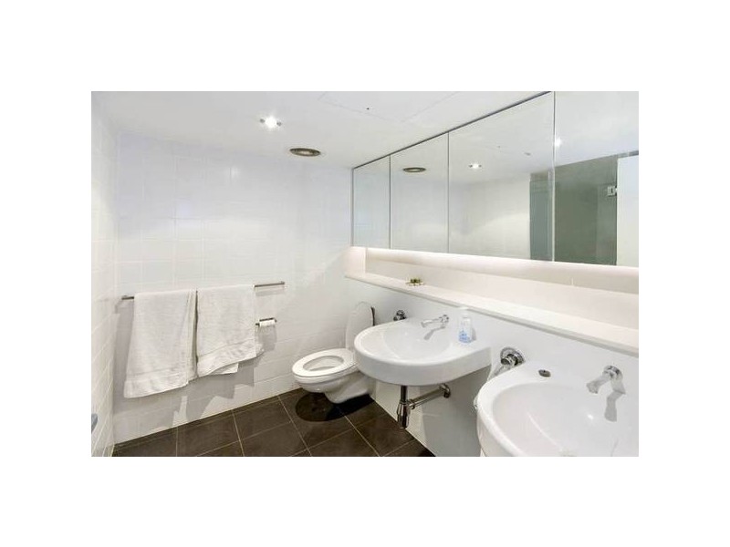 201/18-20 Paradise Street, Highgate Hill QLD 4101