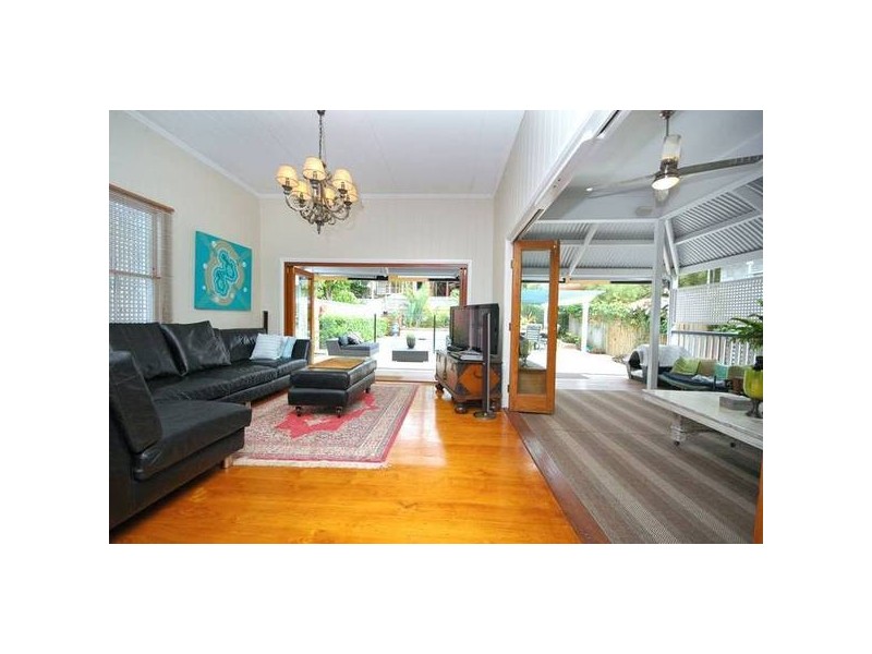 East Brisbane QLD 4169