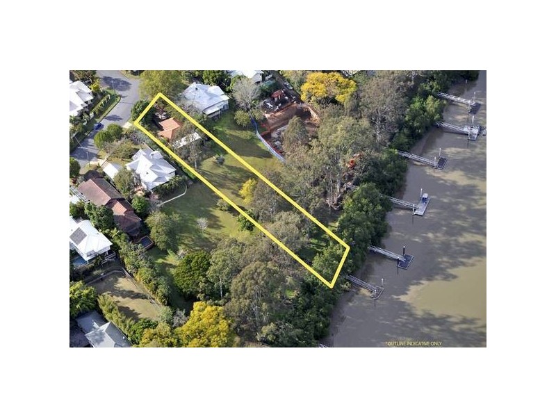 165 Laurel Avenue, Chelmer QLD 4068