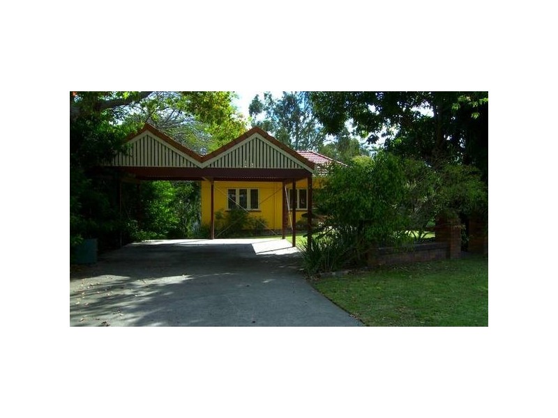 165 Laurel Avenue, Chelmer QLD 4068