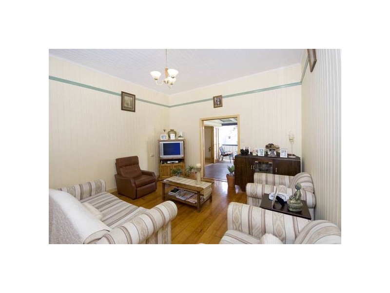 21 Ambleside Street, West End QLD 4101