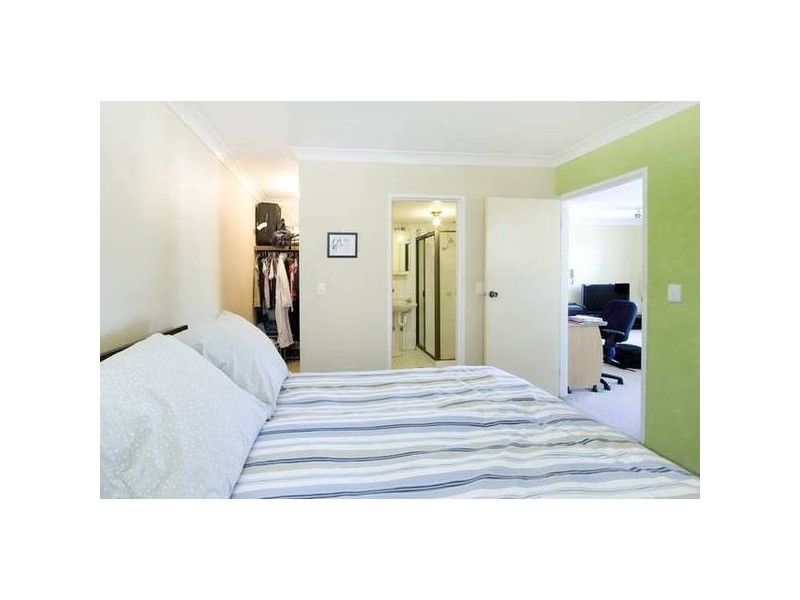 2/27 Harrys Road, Taringa QLD 4068