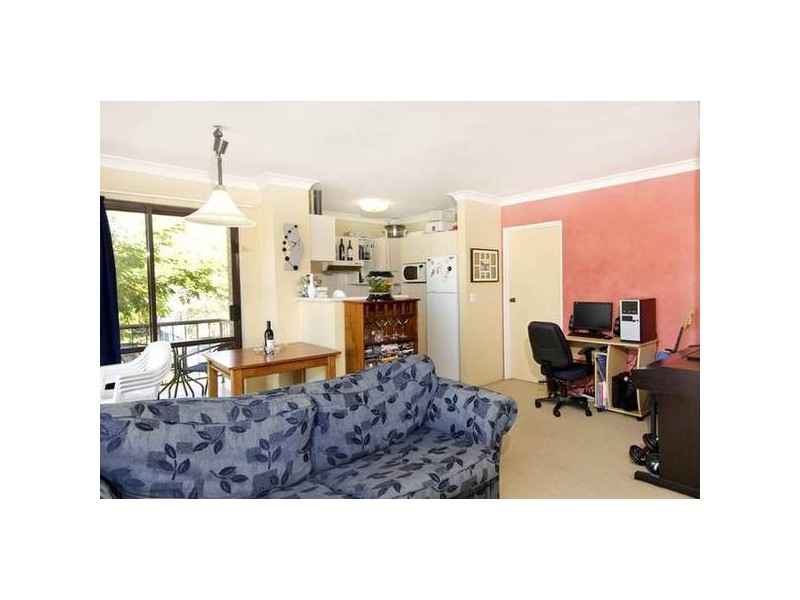 2/27 Harrys Road, Taringa QLD 4068