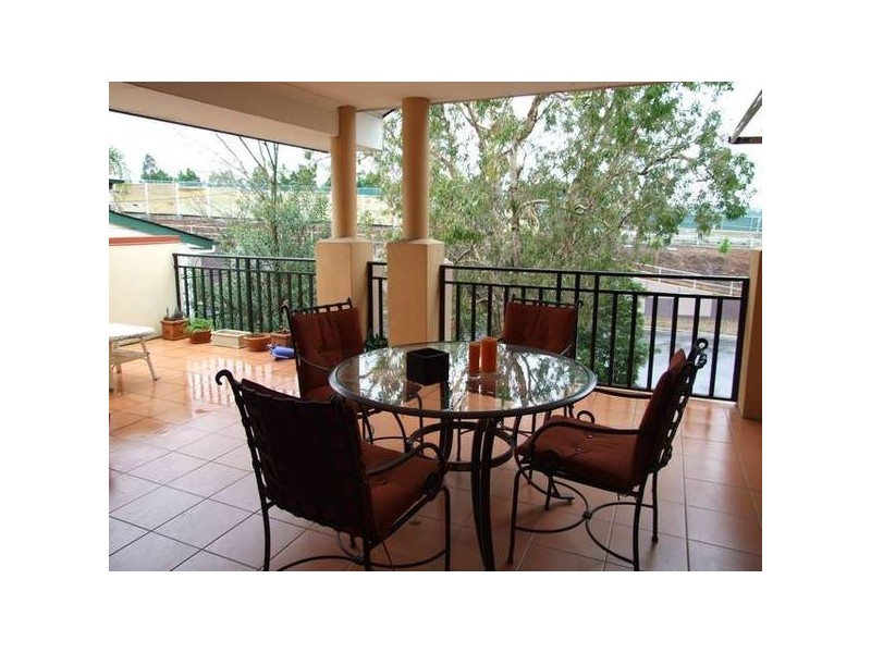 4/21 Regent Street, Woolloongabba QLD 4102