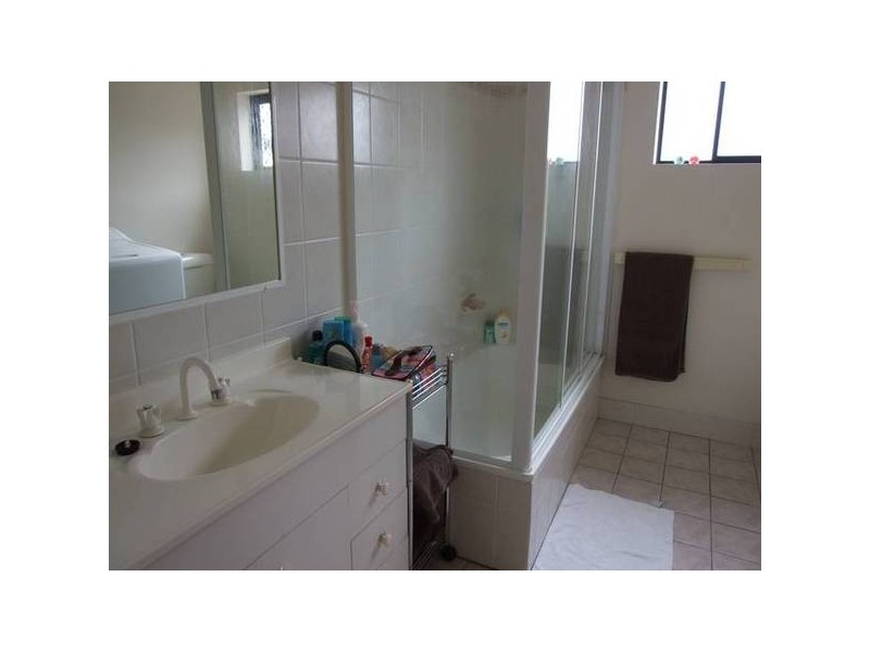 4/21 Regent Street, Woolloongabba QLD 4102