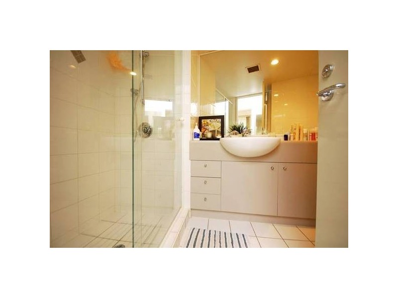 104/98 Holman Street, Kangaroo Point QLD 4169