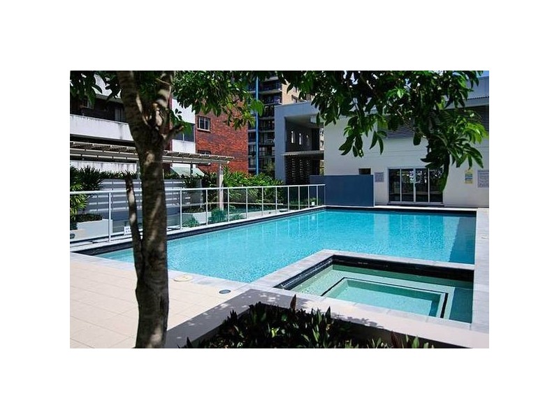 47/98 Thorn Street, Kangaroo Point QLD 4169