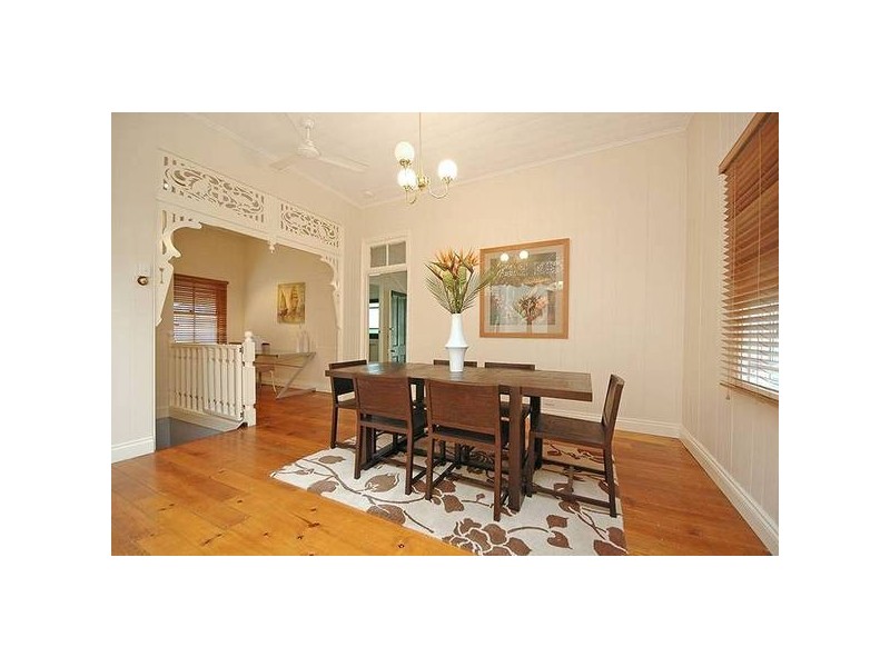 37 Sinclair Street, Kangaroo Point QLD 4169