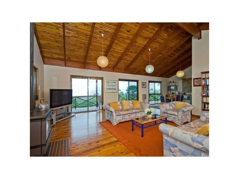 16 Attunga Lane, Mount Glorious QLD 4520