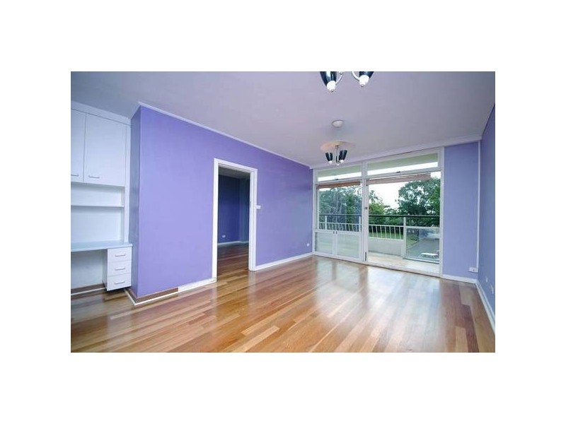 1J/182 Dornoch Terrace, Highgate Hill QLD 4101