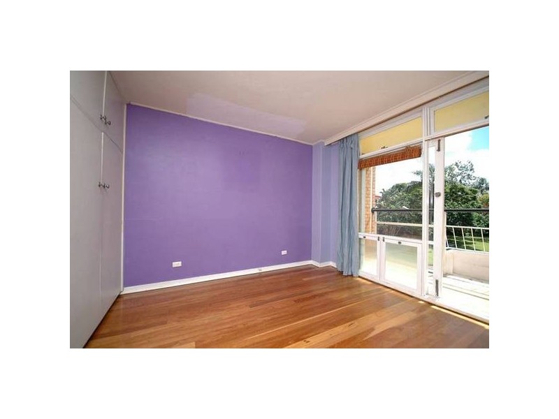 1J/182 Dornoch Terrace, Highgate Hill QLD 4101