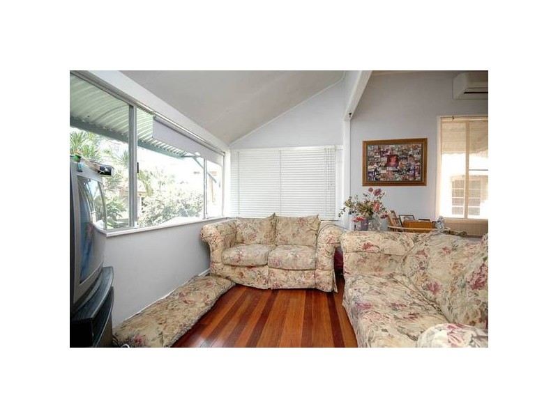 3 Flower Street, Woolloongabba QLD 4102