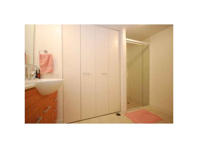 8 Cordelia Street, South Brisbane QLD 4101