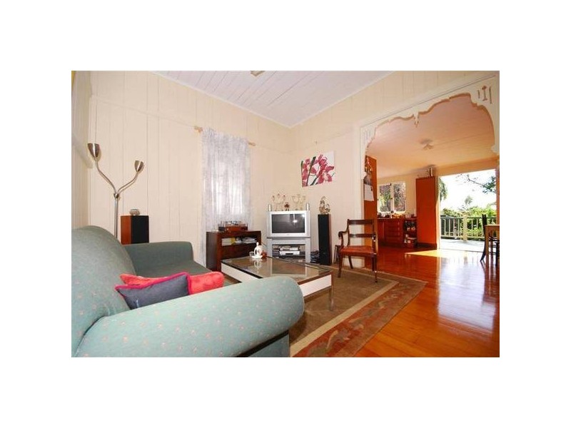 36 Gray Road, West End QLD 4101