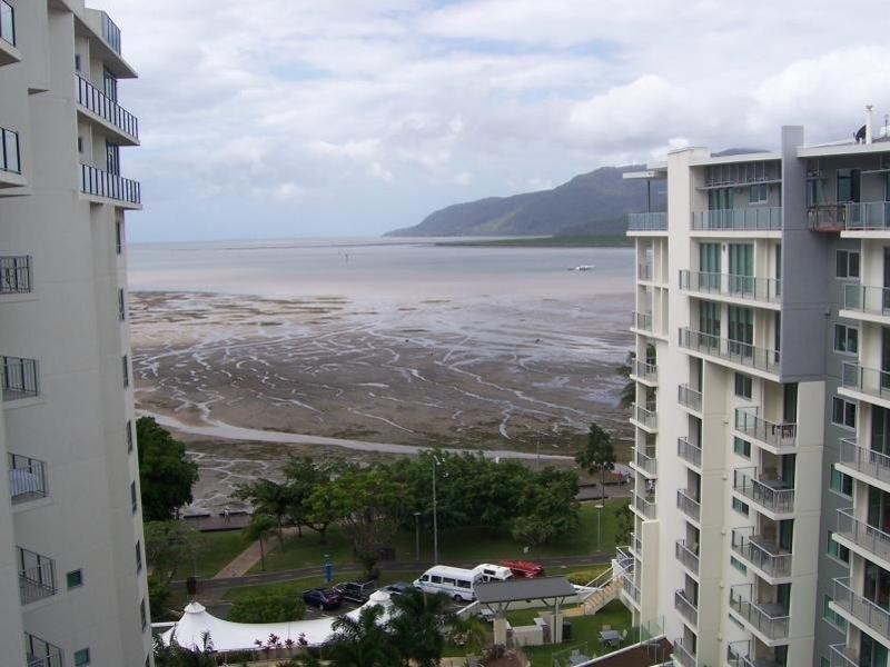 Cairns City QLD 4870