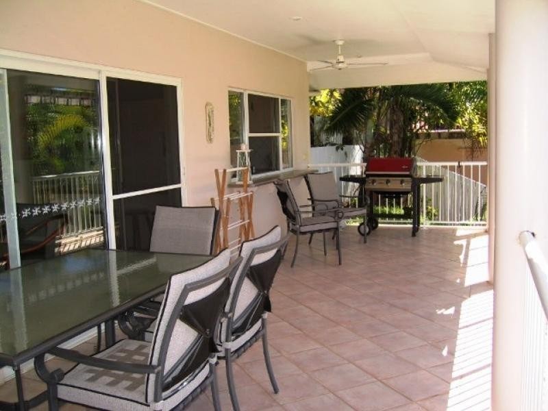 21A Minerva Avenue, Mooroobool QLD 4870