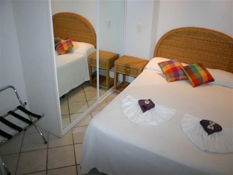 63 McLeod Street, Cairns City QLD 4870