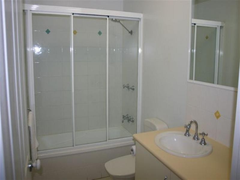 63 McLeod Street, Cairns City QLD 4870