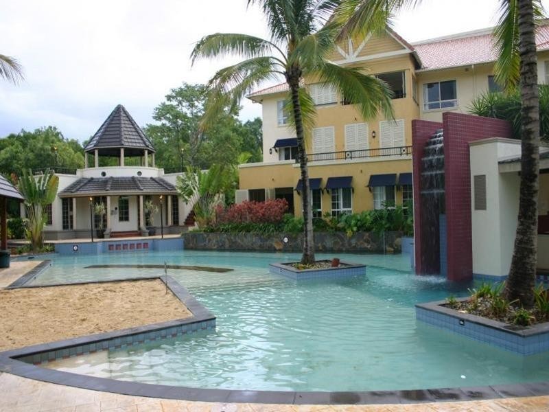 373 McLeod Street, Cairns North QLD 4870