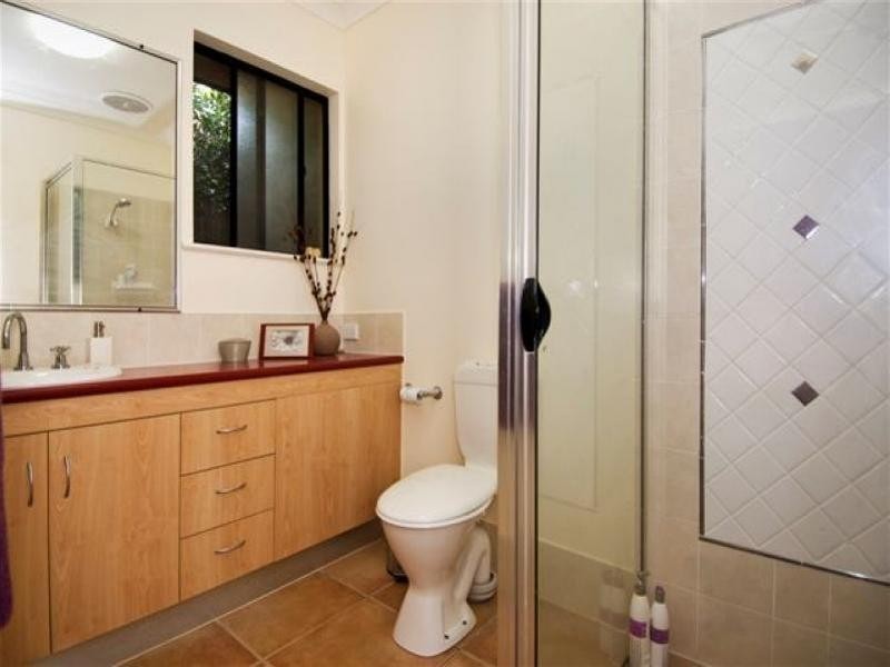 16 Dan Jones Street, Bentley Park QLD 4869