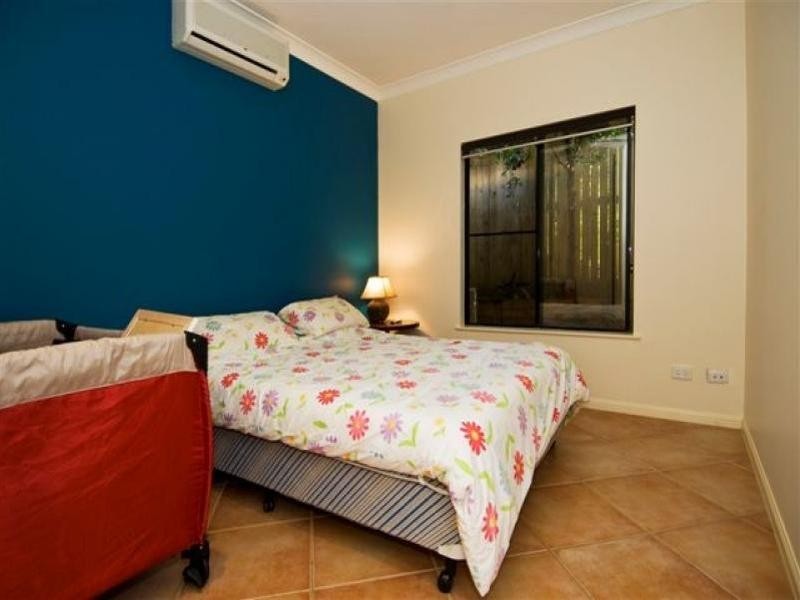 16 Dan Jones Street, Bentley Park QLD 4869