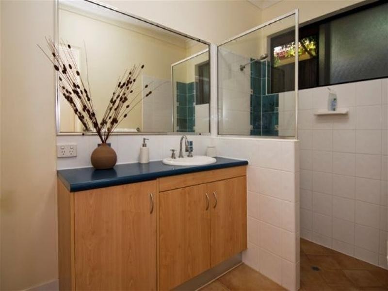 16 Dan Jones Street, Bentley Park QLD 4869