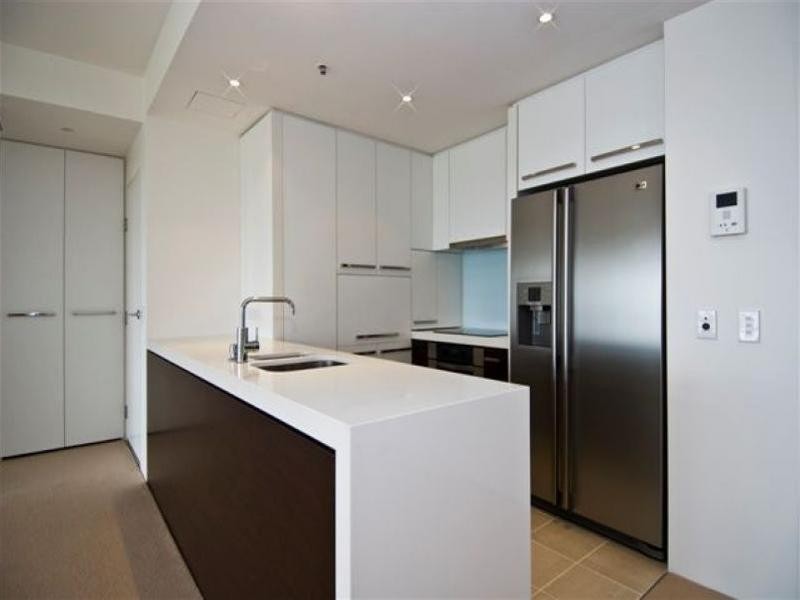 1 Marlin Parade, Cairns City QLD 4870