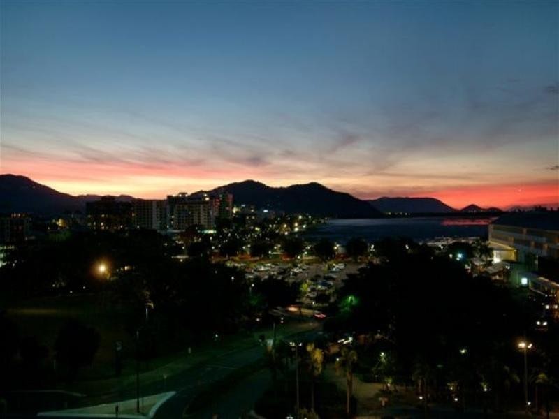 1 Marlin Parade, Cairns QLD 4870