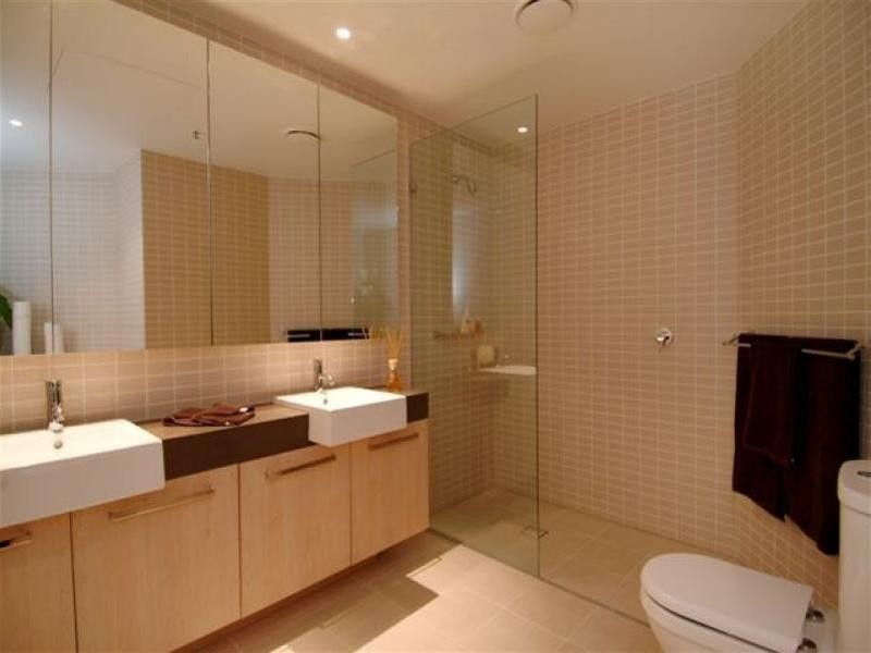 1 Marlin Parade, Cairns QLD 4870
