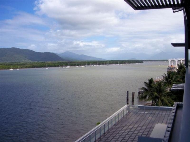 1 Marlin Parade, Cairns City QLD 4870