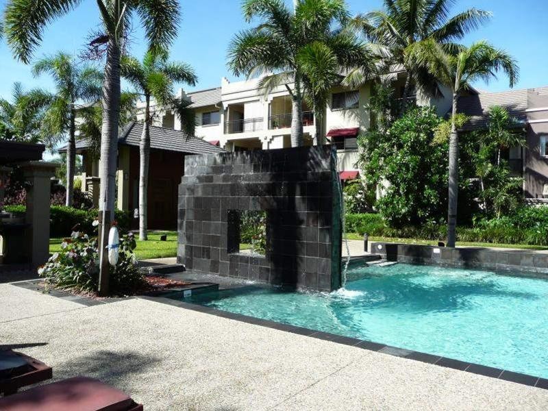 13 Mann Street, Westcourt QLD 4870