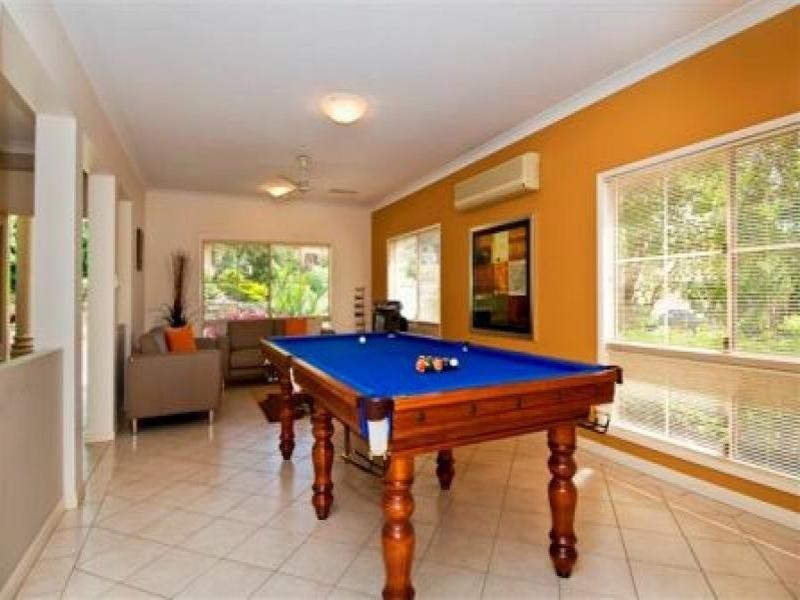 16 Hussar Close, Kanimbla QLD 4870