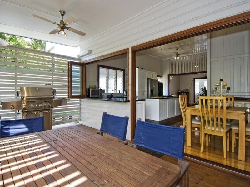 30A Charles Street, Cairns North QLD 4870