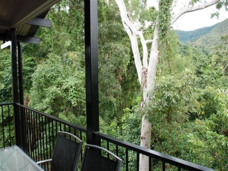 3 Tranquil Place, Smithfield QLD 4878