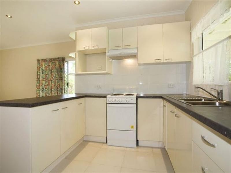 14 Trafalgar Road, Mount Sheridan QLD 4868