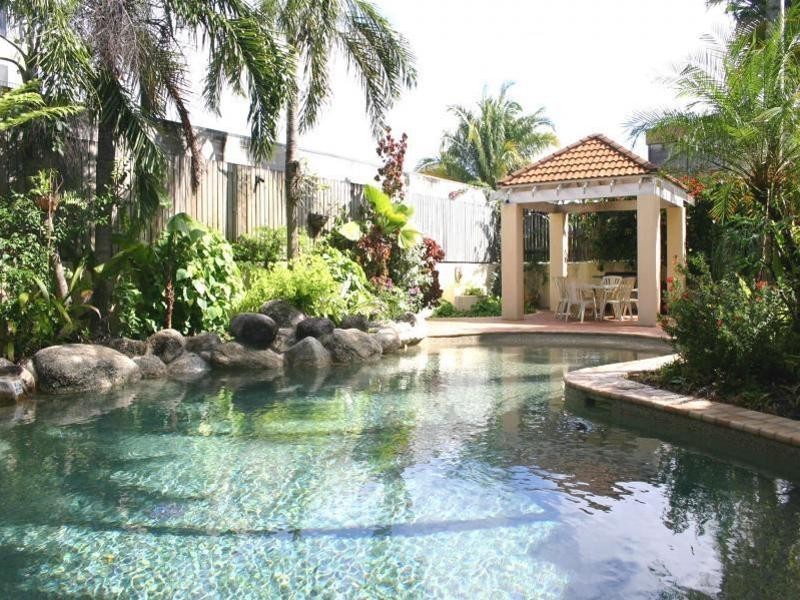 141 Grafton Street, Cairns City QLD 4870