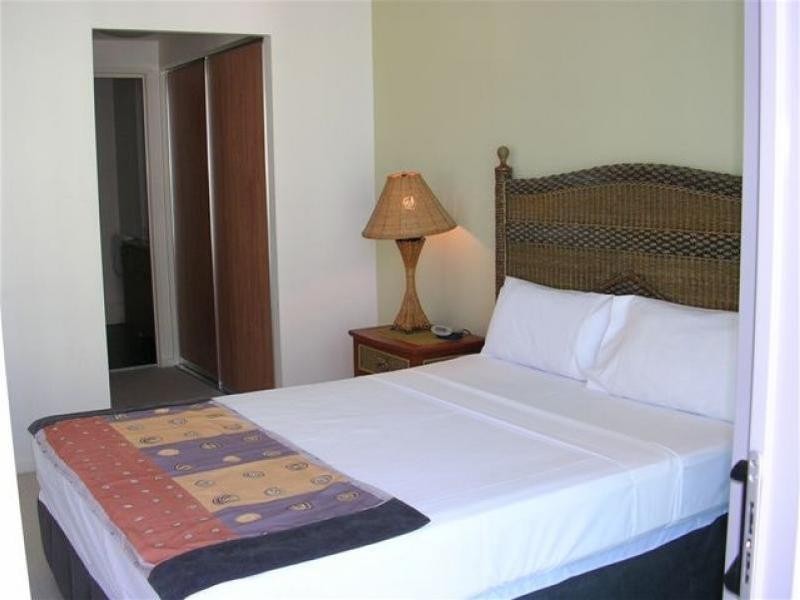 99 Esplanade, Cairns QLD 4870