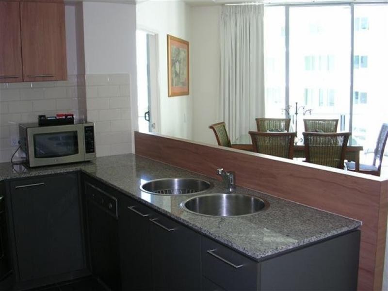 99 Esplanade, Cairns QLD 4870