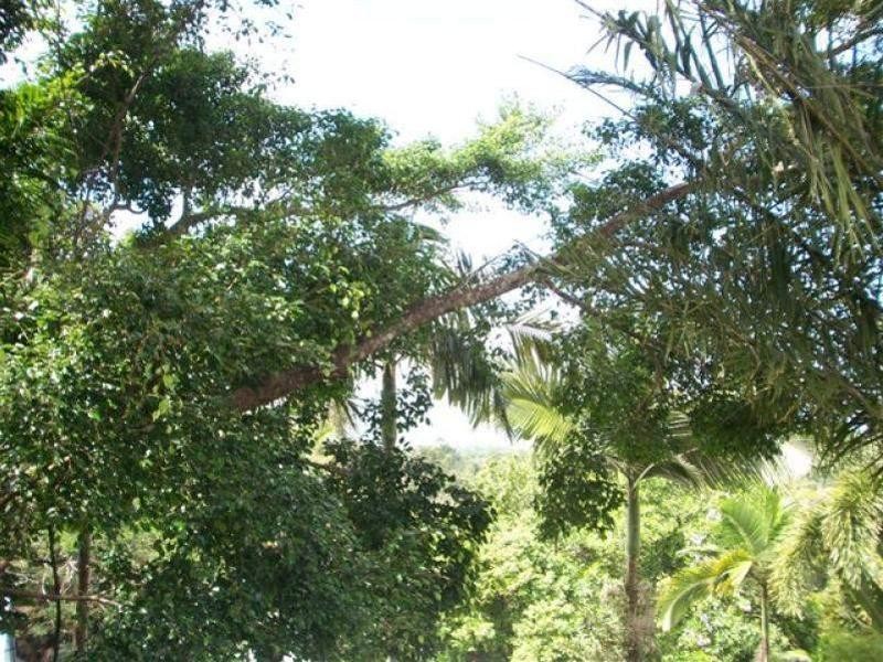 9 Bellevue Crescent, Edge Hill QLD 4870